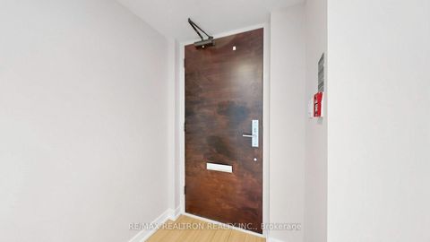 Photo 24 at 102 Fort York Boulevard, Waterfront Communities C1, Toronto