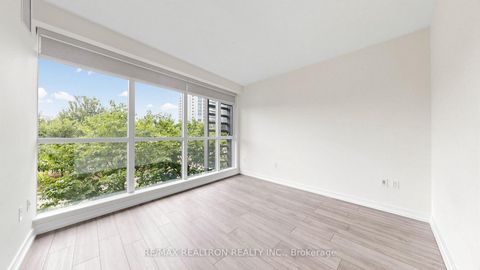Photo 28 at 102 Fort York Boulevard, Waterfront Communities C1, Toronto