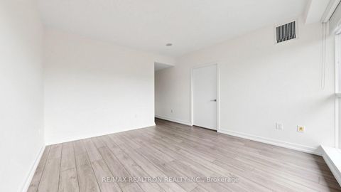 Photo 30 at 102 Fort York Boulevard, Waterfront Communities C1, Toronto