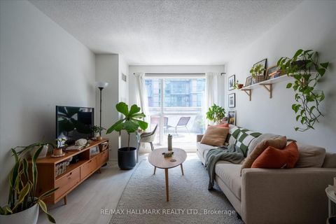 Photo 8 at 706 - 230 King Street E, Moss Park, Toronto