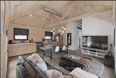 Photo 3 at 899 Maplewood Drive, Alcona, Innisfil