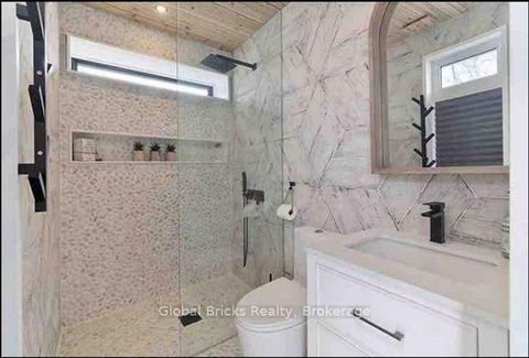 Photo 10 at 899 Maplewood Drive, Alcona, Innisfil