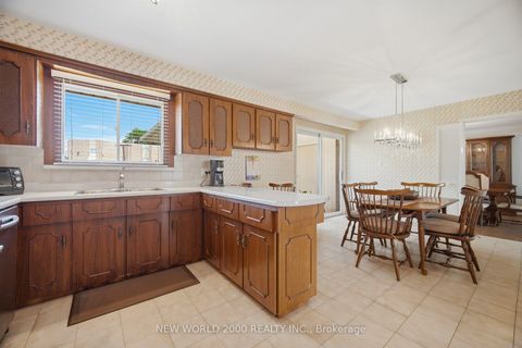 Photo 10 at 48 Clair Road, Jane Heights, Toronto