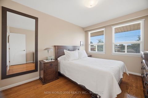 Photo 22 at 48 Clair Road, Jane Heights, Toronto