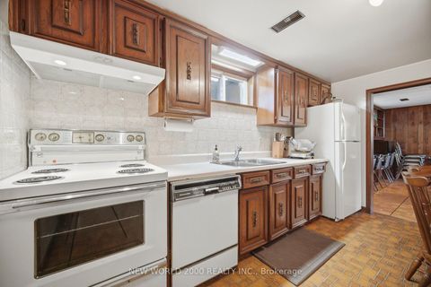 Photo 33 at 48 Clair Road, Jane Heights, Toronto