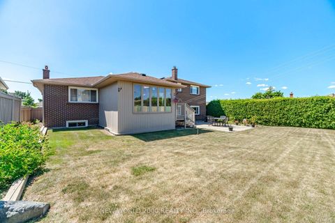 Photo 42 at 48 Clair Road, Jane Heights, Toronto