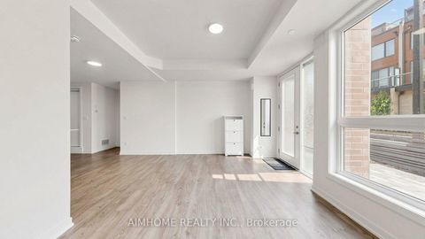 Photo 4 at 5 - 88 Turtle Island Road, Lawrence, Toronto