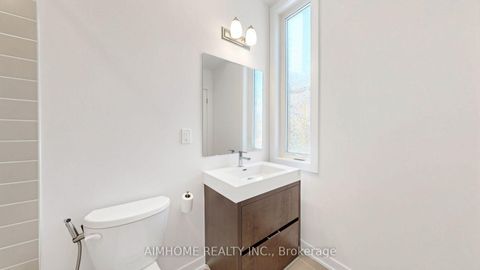 Photo 11 at 5 - 88 Turtle Island Road, Lawrence, Toronto
