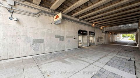 Photo 23 at 5 - 88 Turtle Island Road, Lawrence, Toronto
