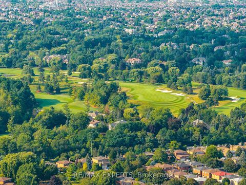 Photo 48 at 212 Bordeaux Drive, East Woodbridge, Vaughan