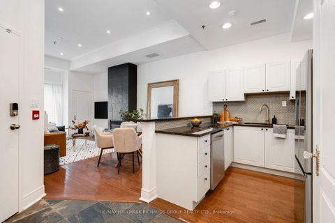 Photo 1 at 101 - 325 Kingston Road, The Beaches, Toronto