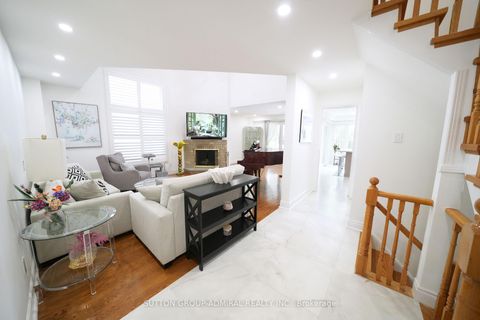 Photo 19 at 33 Wilderness Drive, Milliken, Toronto