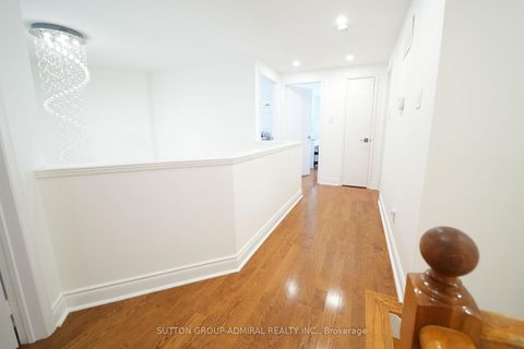 Photo 22 at 33 Wilderness Drive, Milliken, Toronto