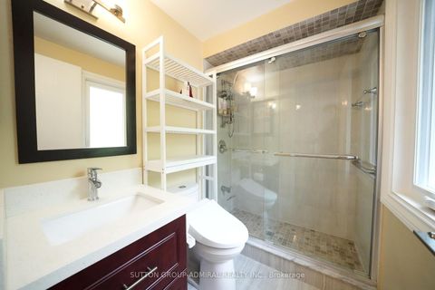 Photo 23 at 33 Wilderness Drive, Milliken, Toronto