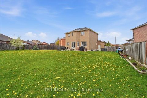 Photo 18 at 2073 Cynthia Court, Alcona, Innisfil