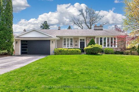 Photo 0 at 23 Ravensbourne Crescent, Rosethorn, Toronto