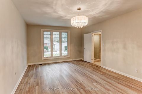 Photo 24 at 23 Ravensbourne Crescent, Rosethorn, Toronto