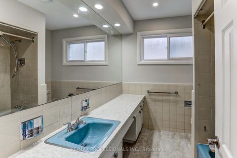 Photo 28 at 23 Ravensbourne Crescent, Rosethorn, Toronto