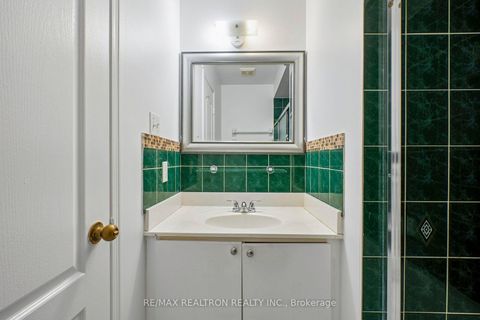 Photo 18 at 19 WARNER Avenue, Victoria Village, Toronto