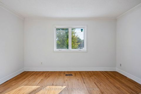 Photo 19 at 19 WARNER Avenue, Victoria Village, Toronto