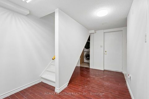 Photo 23 at 19 WARNER Avenue, Victoria Village, Toronto