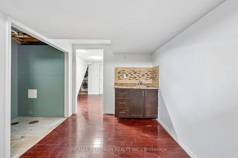 Photo 25 at 19 WARNER Avenue, Victoria Village, Toronto