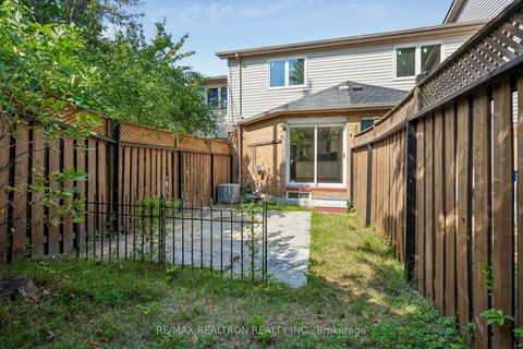 Photo 27 at 19 WARNER Avenue, Victoria Village, Toronto