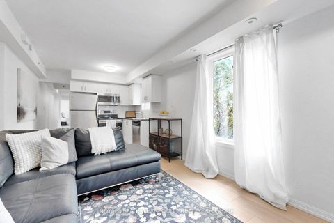 Photo 4 at 1501C - 26 Laidlaw Street, South Parkdale, Toronto