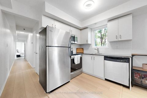 Photo 9 at 1501C - 26 Laidlaw Street, South Parkdale, Toronto