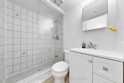 Photo 13 at 1501C - 26 Laidlaw Street, South Parkdale, Toronto