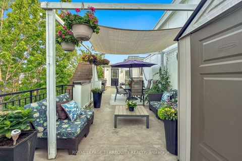 Photo 27 at 1501C - 26 Laidlaw Street, South Parkdale, Toronto