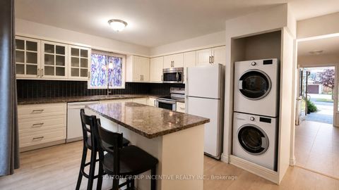 Photo 5 at 73 Trillium Crescent, Allandale Heights, Barrie