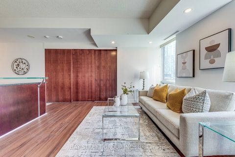 Photo 9 at 512E - 500 Queens Quay W, Waterfront Communities C1, Toronto