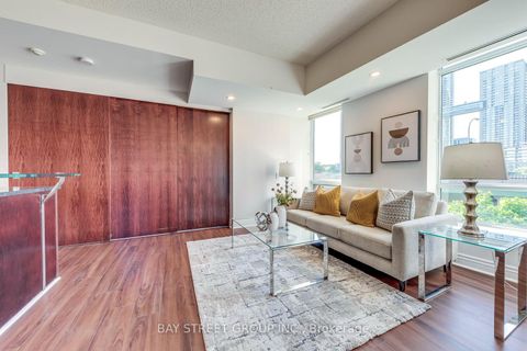 Photo 11 at 512E - 500 Queens Quay W, Waterfront Communities C1, Toronto