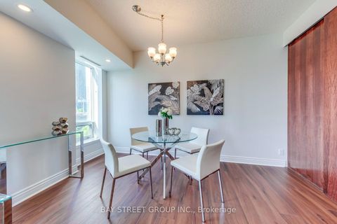 Photo 13 at 512E - 500 Queens Quay W, Waterfront Communities C1, Toronto