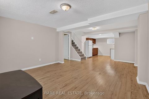 Photo 25 at 7 Longman Drive, Northwest, Barrie