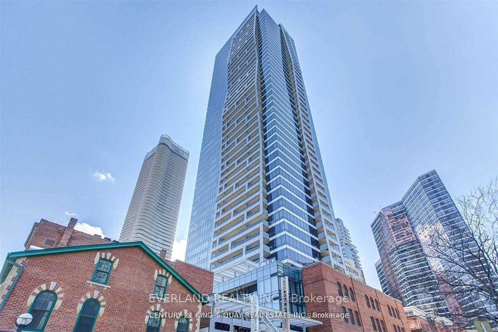 3810 - 5 St Joseph Street, Bay Street Corridor, Toronto photo number 2