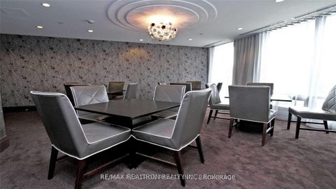 Photo 23 at 403 - 7608 Yonge Street, Yorkhill, Vaughan