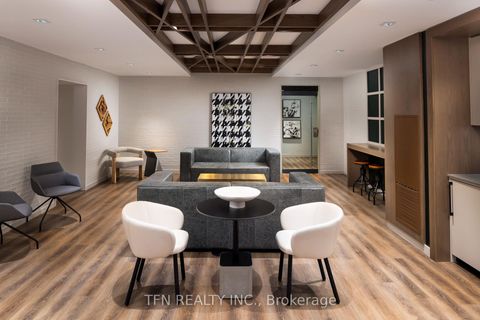 Photo 22 at 4704 - 327 King Street W, Waterfront Communities C1, Toronto