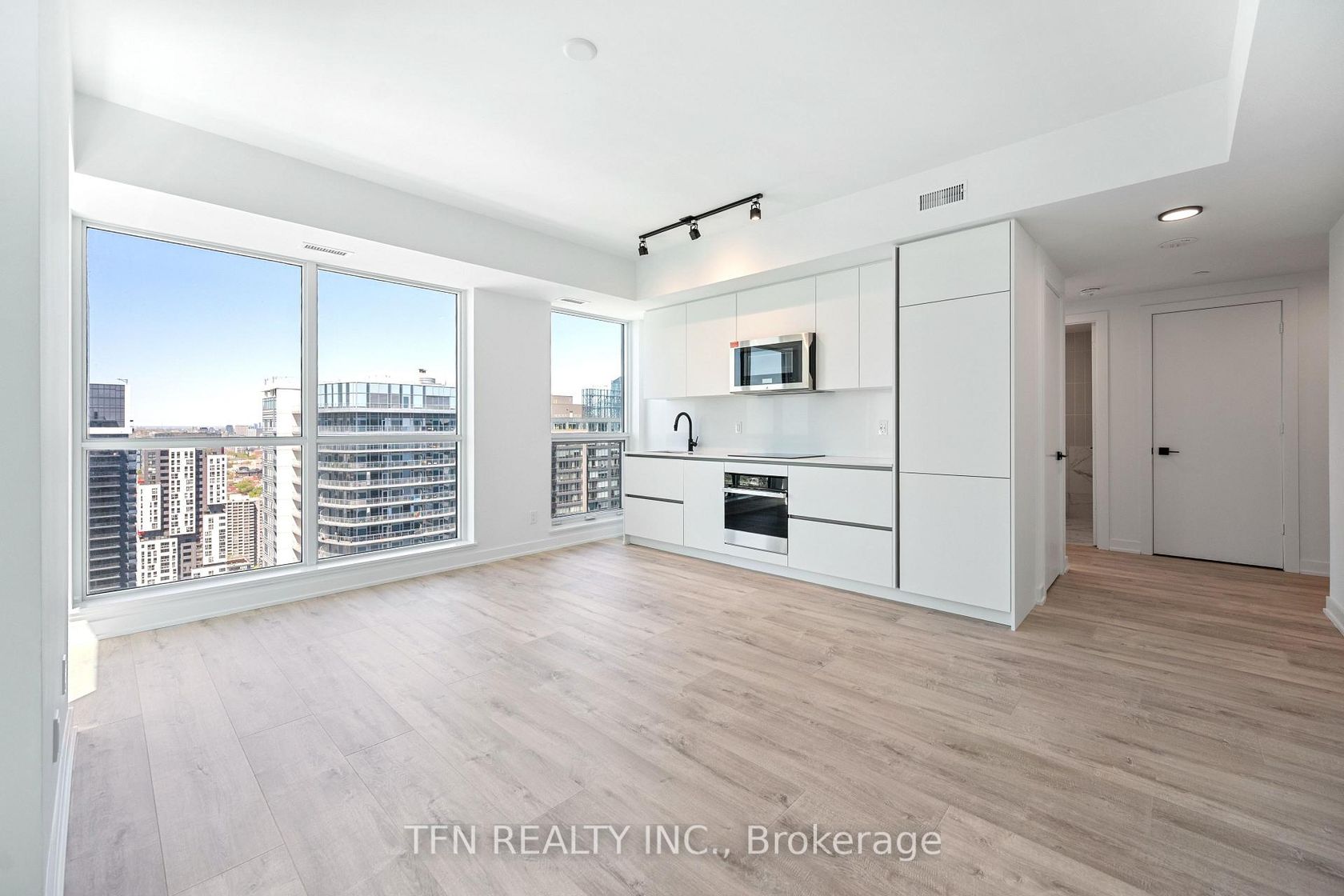 4505 - 327 King Street W, Waterfront Communities C1, Toronto photo number 2