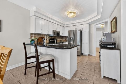 Photo 10 at 83 Royal Ridge Crescent, Maple, Vaughan