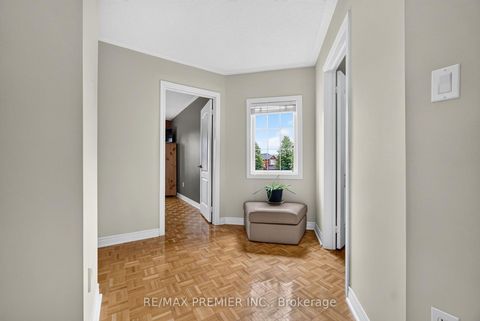 Photo 16 at 83 Royal Ridge Crescent, Maple, Vaughan