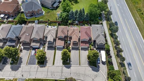 Photo 36 at 83 Royal Ridge Crescent, Maple, Vaughan