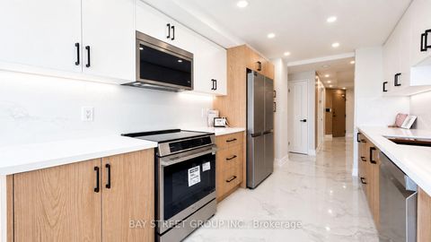 Photo 10 at 2201 - 85 Skymark Drive, Hillcrest Village, Toronto