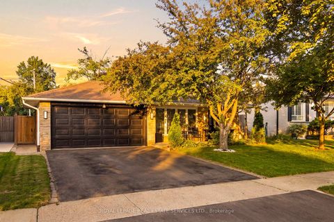Photo 0 at 127 Redgrave Drive, Richview, Toronto