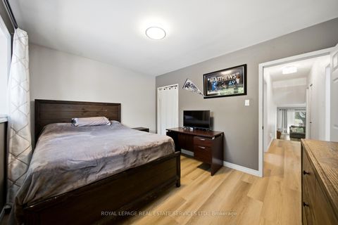 Photo 20 at 127 Redgrave Drive, Richview, Toronto