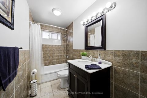 Photo 21 at 127 Redgrave Drive, Richview, Toronto