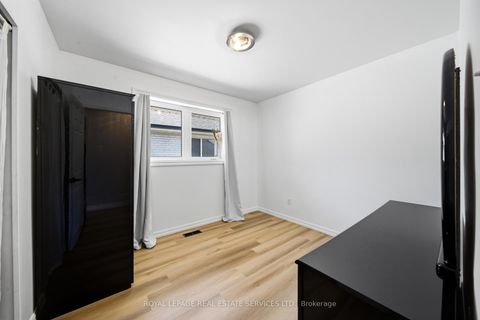 Photo 22 at 127 Redgrave Drive, Richview, Toronto