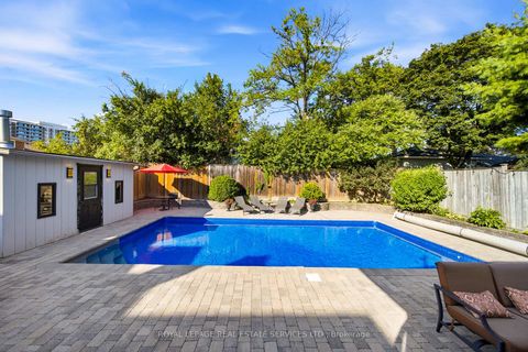 Photo 33 at 127 Redgrave Drive, Richview, Toronto