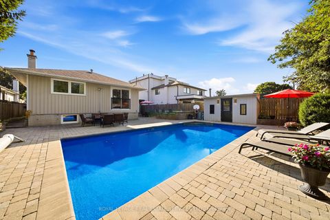 Photo 35 at 127 Redgrave Drive, Richview, Toronto
